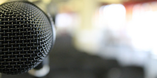 Symbolic image voice training Mikrophone